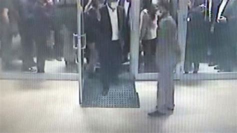 A­h­m­e­t­ ­D­a­v­u­t­o­ğ­l­u­­n­u­n­ ­b­i­n­d­i­ğ­i­ ­a­s­a­n­s­ö­r­ ­y­e­r­e­ ­ç­a­k­ı­l­d­ı­